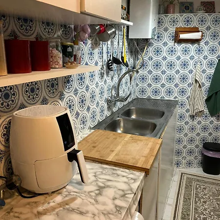 Floral Apartment Lisbon